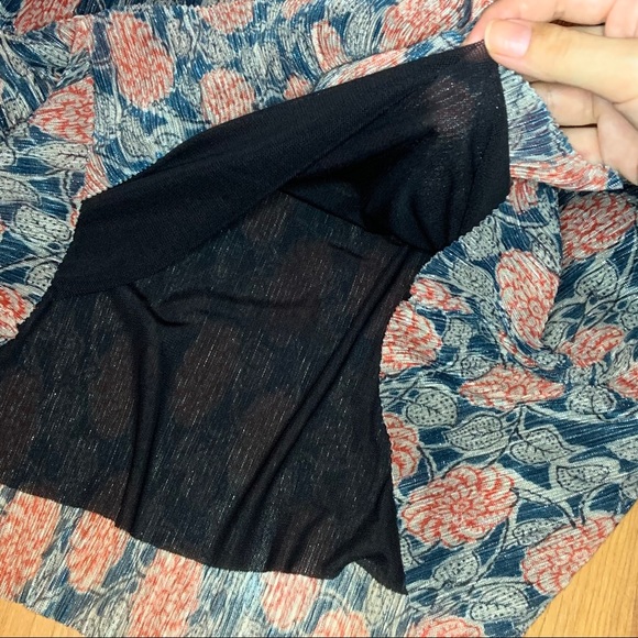 Anthropologie Tati Textured Shimmer Tank Top - Picture 7 of 9